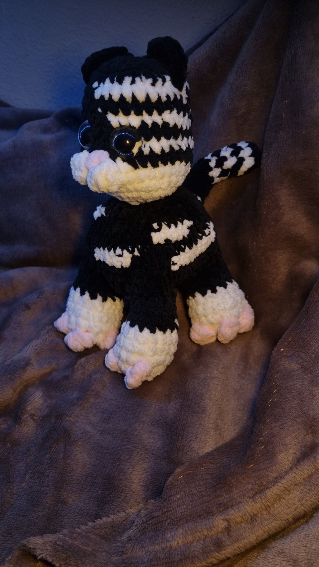Standing cat plush