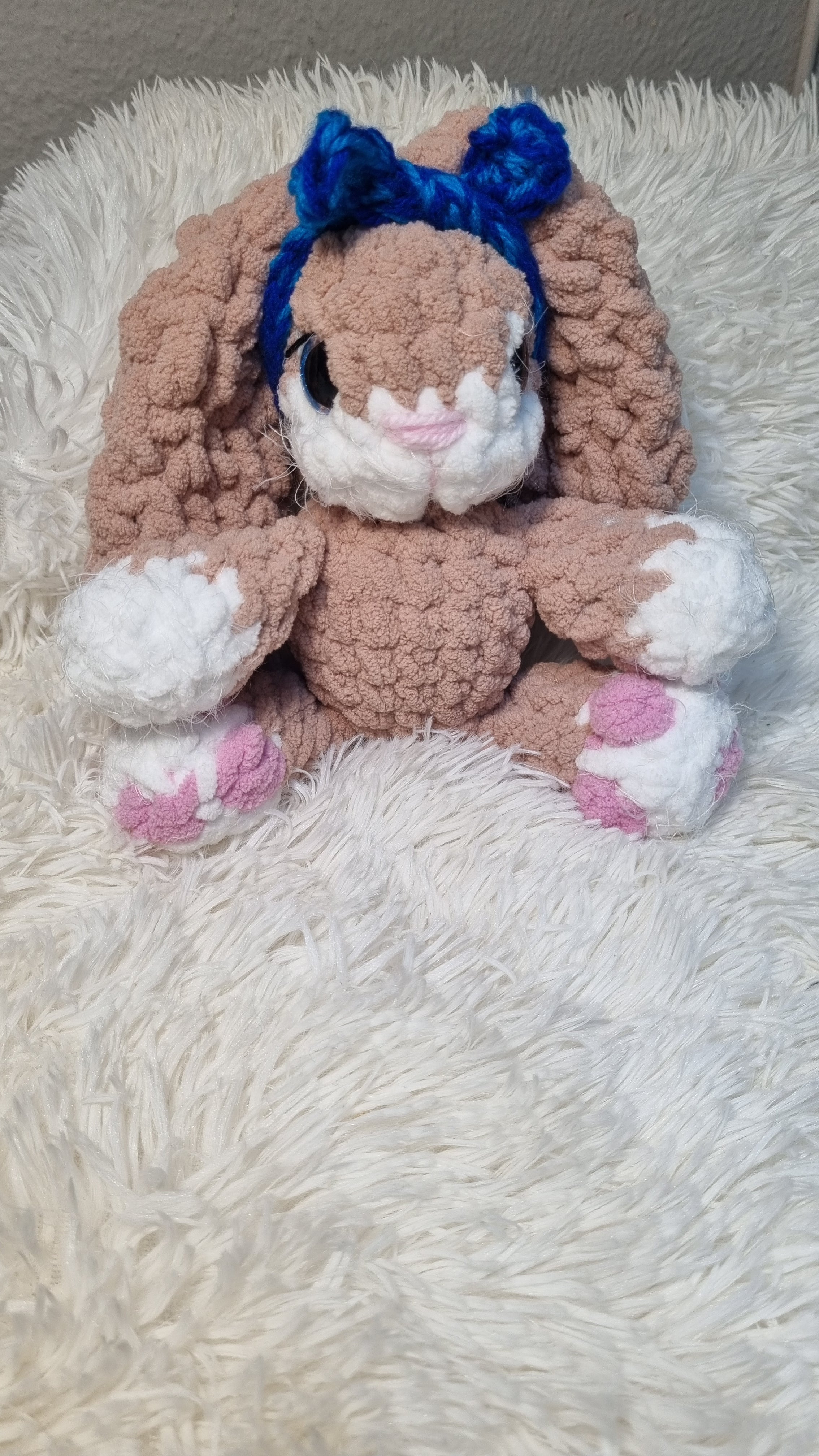 Chloe the bunny (pdf pattern)